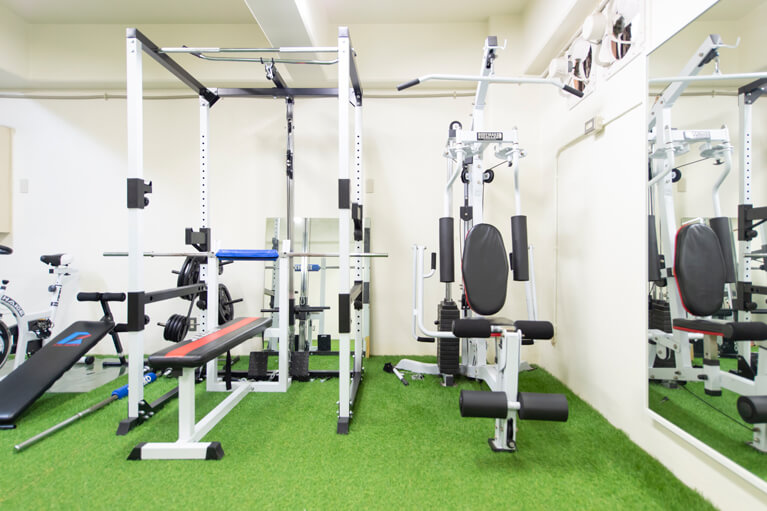 肩こりや腰痛の治療なら狭山のしゅう整骨院 施設紹介